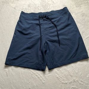 Southern Tide navy blue mens swim trunks size large